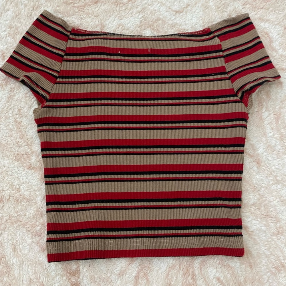brandy tee - Picture 3 of 3